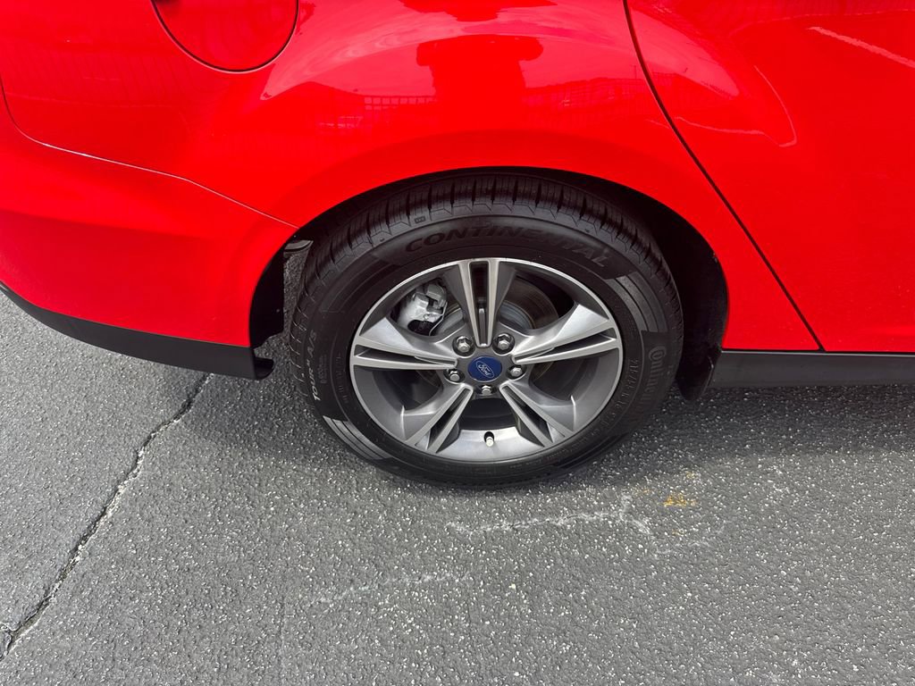 Used 2017 Ford Focus SE FWD image 18