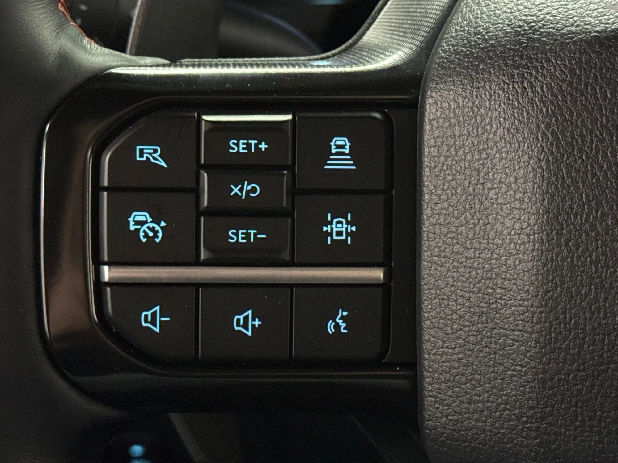 Used 2025 Ford F150 Raptor w/ Equipment Group 803A Raptor R image 34