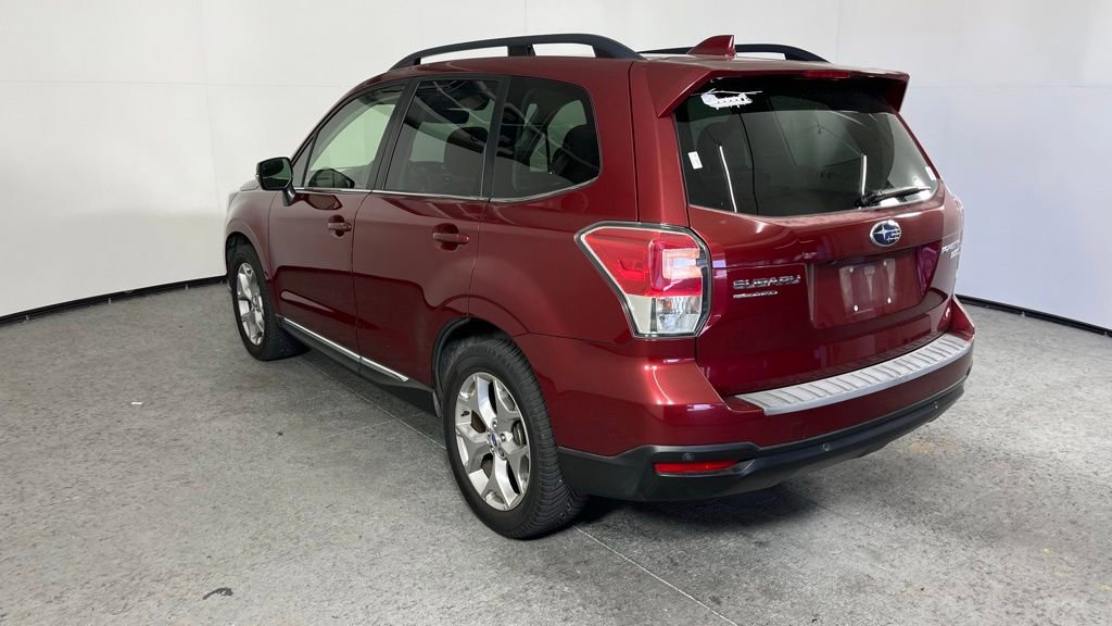 Used 2017 Subaru Forester 2.5i Touring AWD/4WD image 5