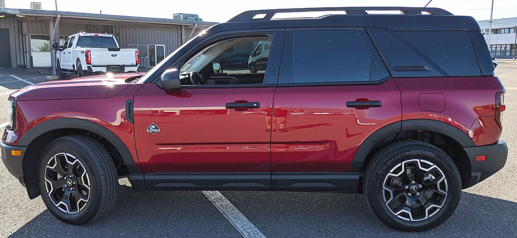 Certified 2026 Ford Bronco Sport Outer Banks AWD/4WD image 5