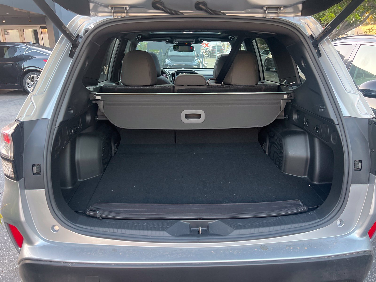 Used 2025 Subaru Forester Premium AWD/4WD image 23