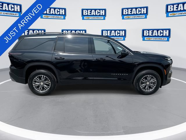 New 2026 Chevrolet Traverse LT w/ Driver Confidence Package FWD image 9