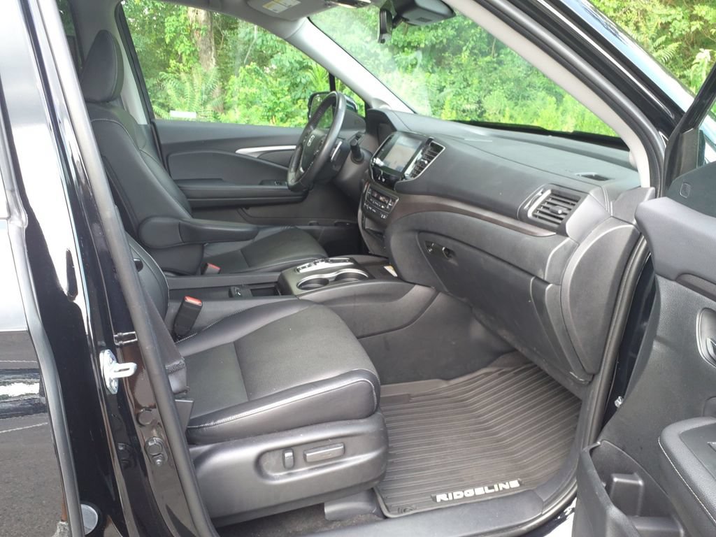 Used 2023 Honda Ridgeline RTL-E image 10