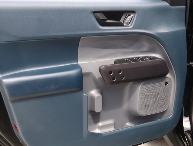 Used 2025 Ford Maverick Lariat w/ Black Appearance Package image 17