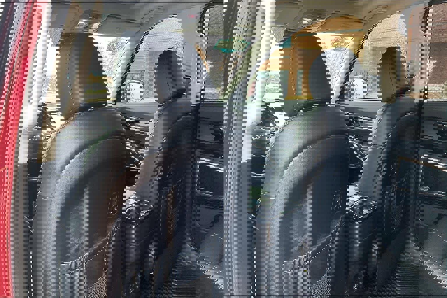 Certified 2023 Kia Telluride EX w/ EX Captain's Chair Package image 11