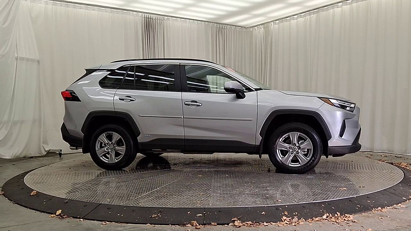 Certified 2025 Toyota RAV4 XLE image 6