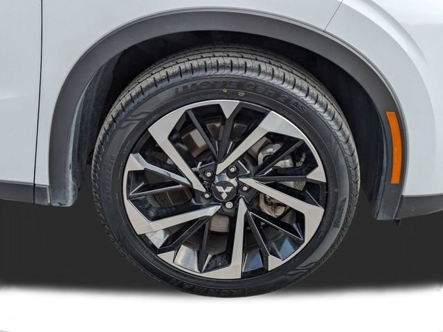 Used 2024 Mitsubishi Outlander SE FWD image 11
