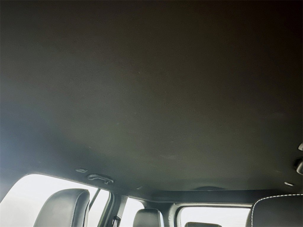 Used 2024 Jeep Grand Cherokee Limited image 21