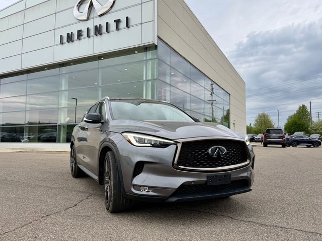 Used 2020 INFINITI QX50 Essential w/ Edition 30 Package AWD/4WD image 1
