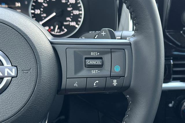 New 2025 Nissan Pathfinder SV w/ SV Premium Package image 27