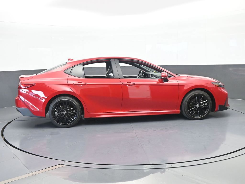 Used 2025 Toyota Camry SE w/ Multimedia Upgrade Package FWD image 7