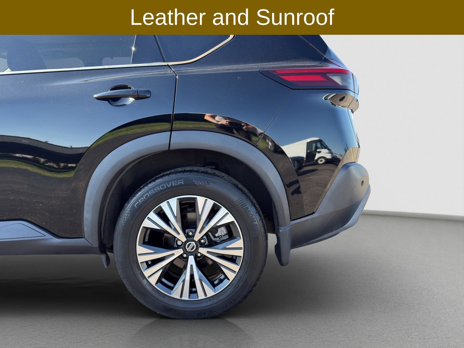 Used 2021 Nissan Rogue SV w/ Premium Package FWD image 30