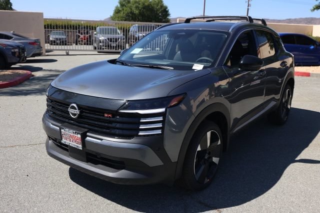 New 2026 Nissan Kicks SR FWD image 8