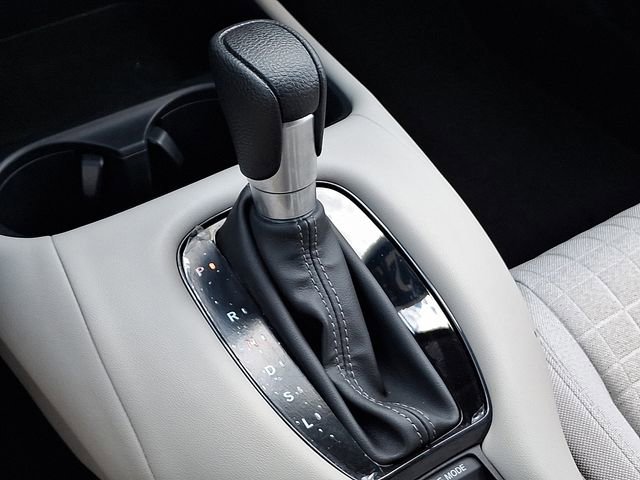 Certified 2023 Honda HR-V LX image 15