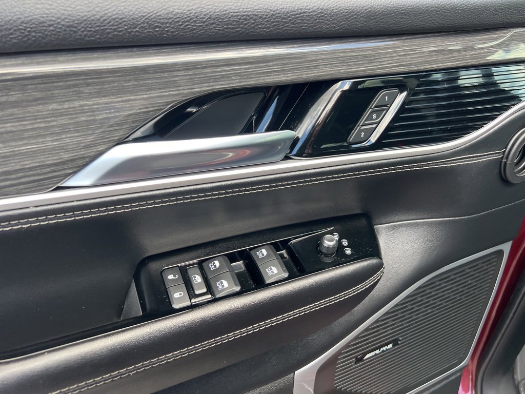 Used 2022 Jeep Wagoneer Series III w/ Convenience Group I image 20