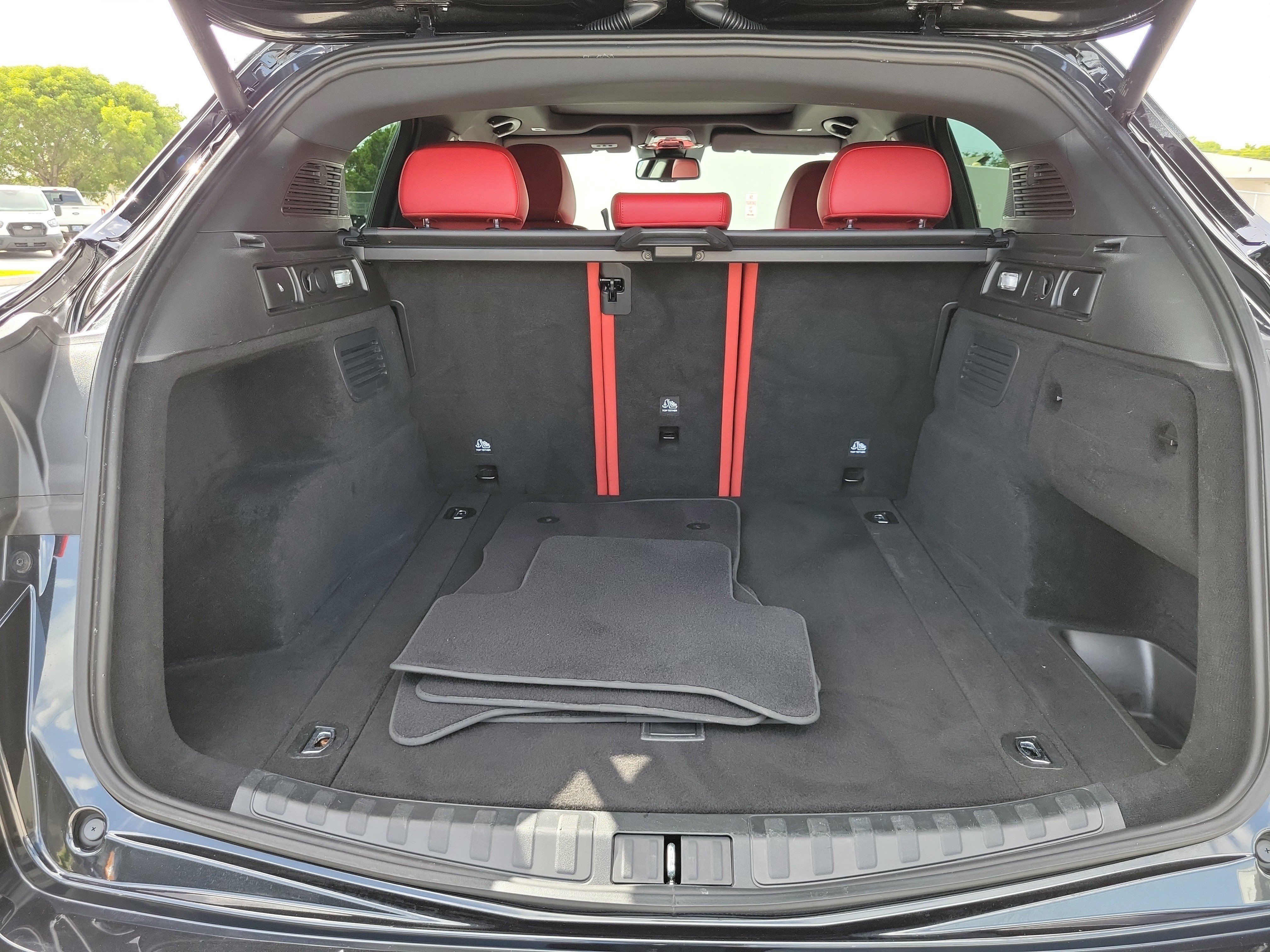 Used 2023 Alfa Romeo Stelvio Sprint RWD image 16