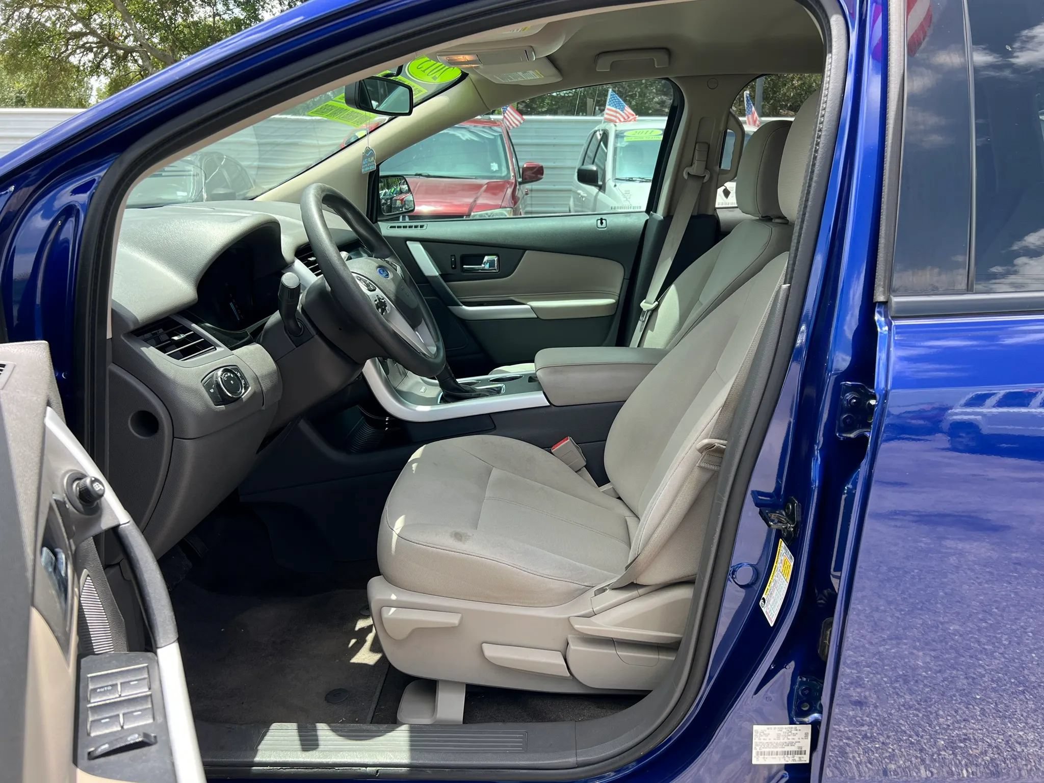 Used 2013 Ford Edge SE FWD image 10