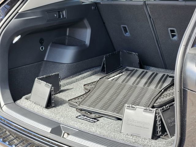 New 2026 Volkswagen Tiguan S image 30