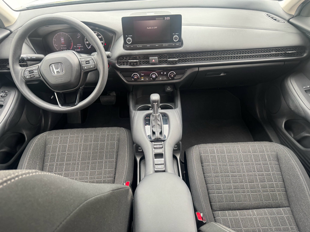 Certified 2023 Honda HR-V LX image 2