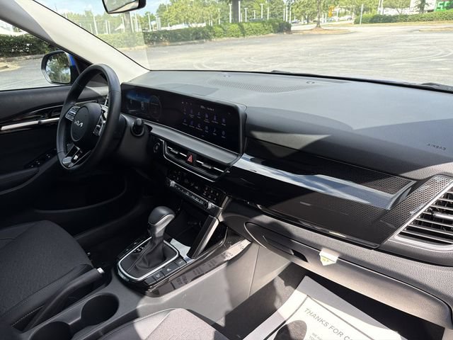 Certified 2025 Kia Seltos X-Line AWD/4WD image 30