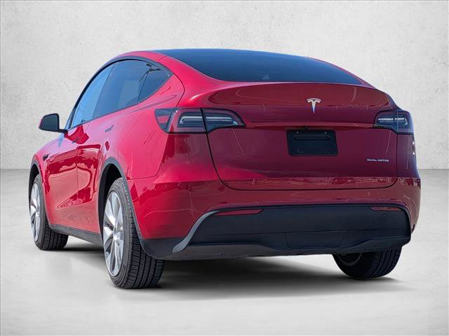 Used 2023 Tesla Model Y Long Range image 8
