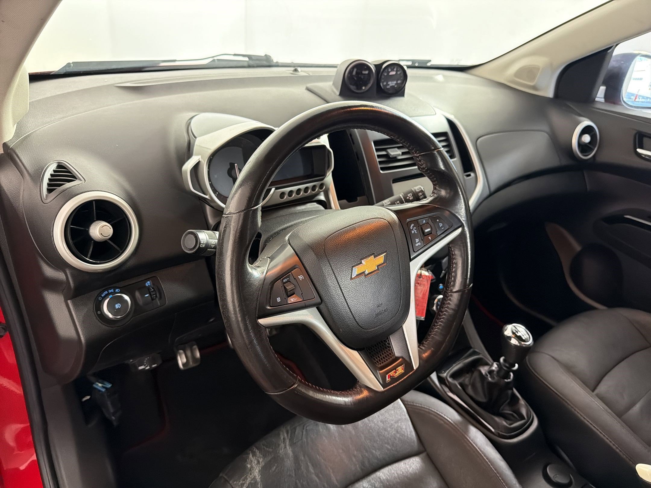 Used 2013 Chevrolet Sonic RS image 4