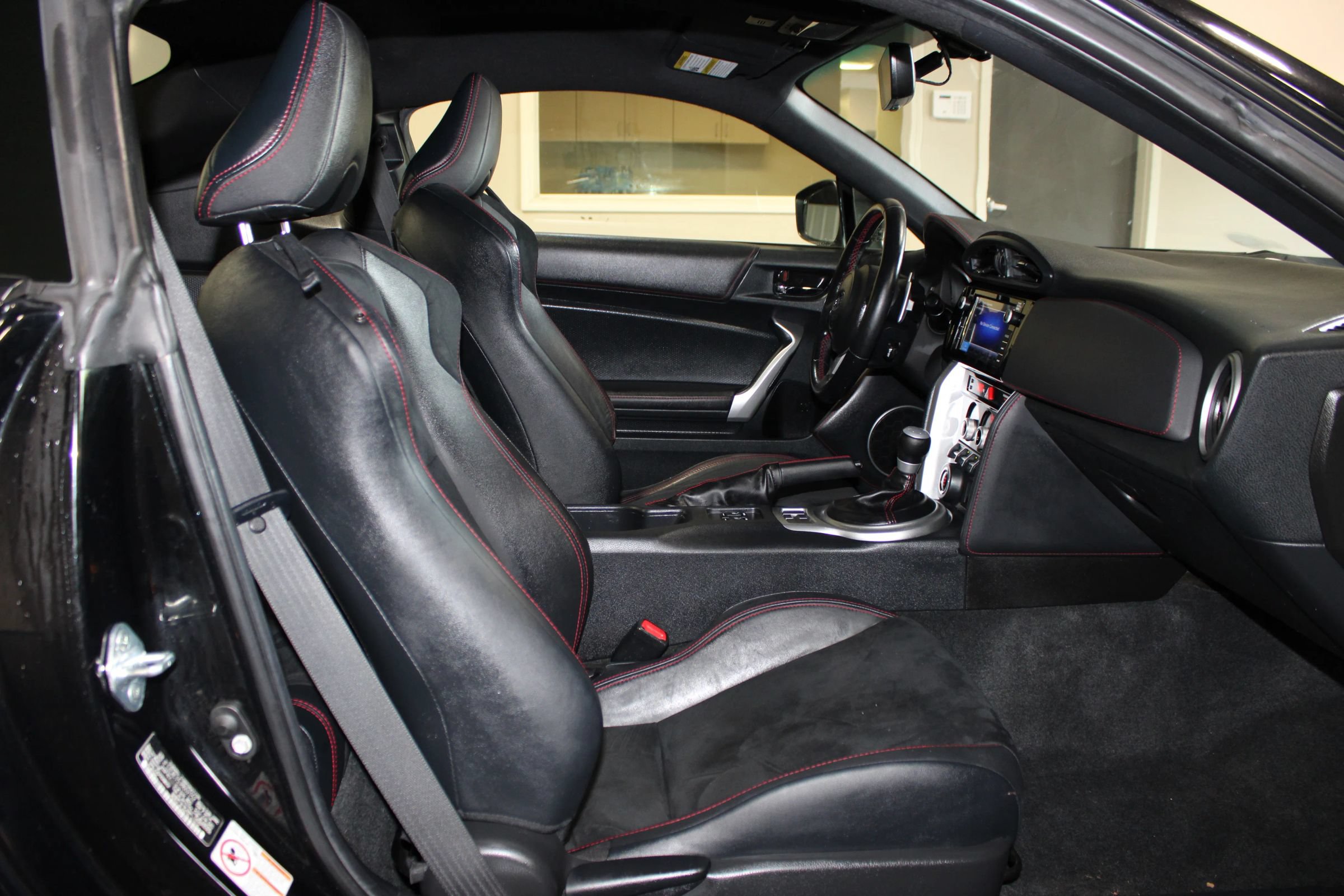 Used 2018 Subaru BRZ Limited RWD image 23