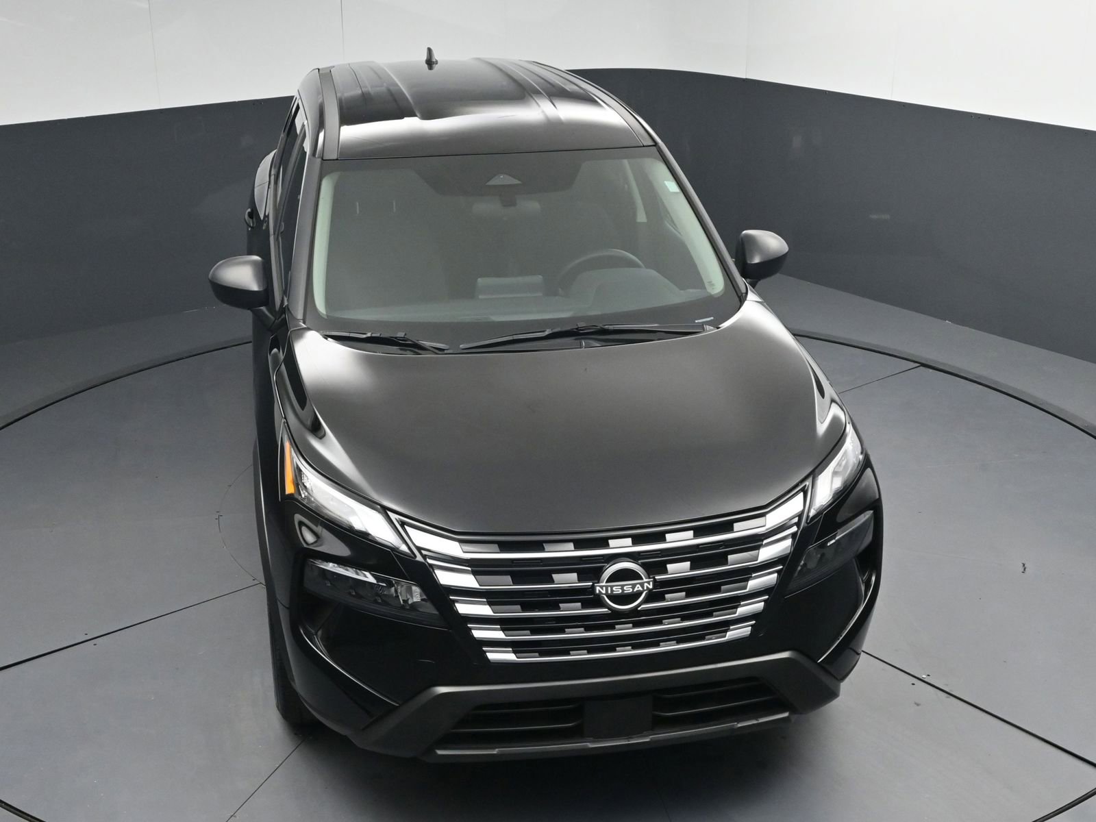 Used 2025 Nissan Rogue S image 29