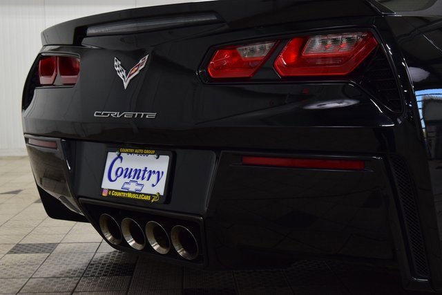 Used 2016 Chevrolet Corvette Stingray Convertible w/ Battery Protection Package image 21