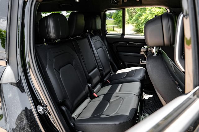 New 2026 Land Rover Defender 130 V8 AWD/4WD image 46