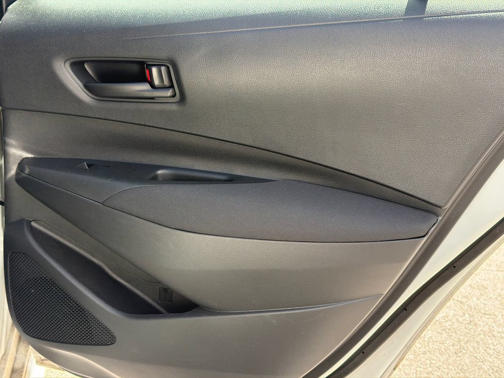 Used 2023 Toyota Corolla LE FWD image 24