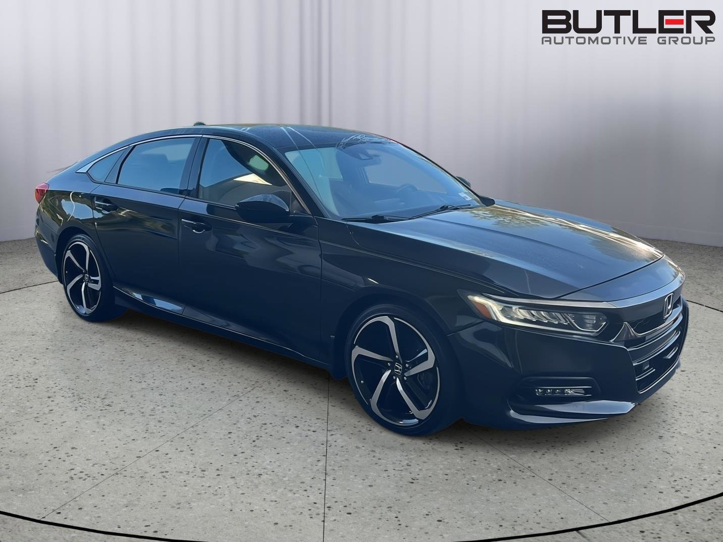 Used 2019 Honda Accord Sport image 8