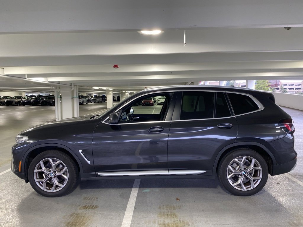 Used 2022 BMW X3 xDrive30i w/ Convenience Package image 2