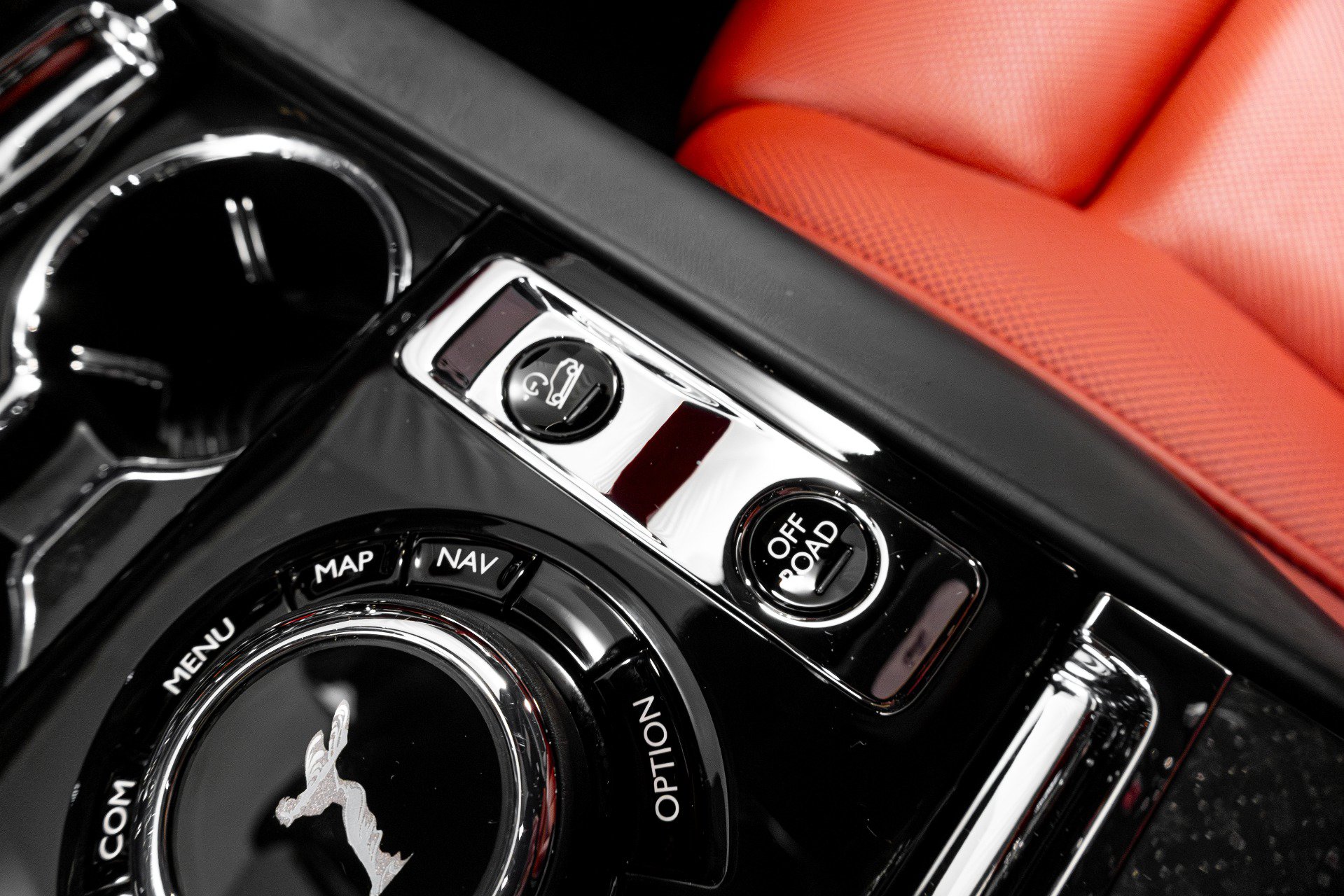 Used 2021 Rolls-Royce Cullinan Black Badge AWD/4WD image 84