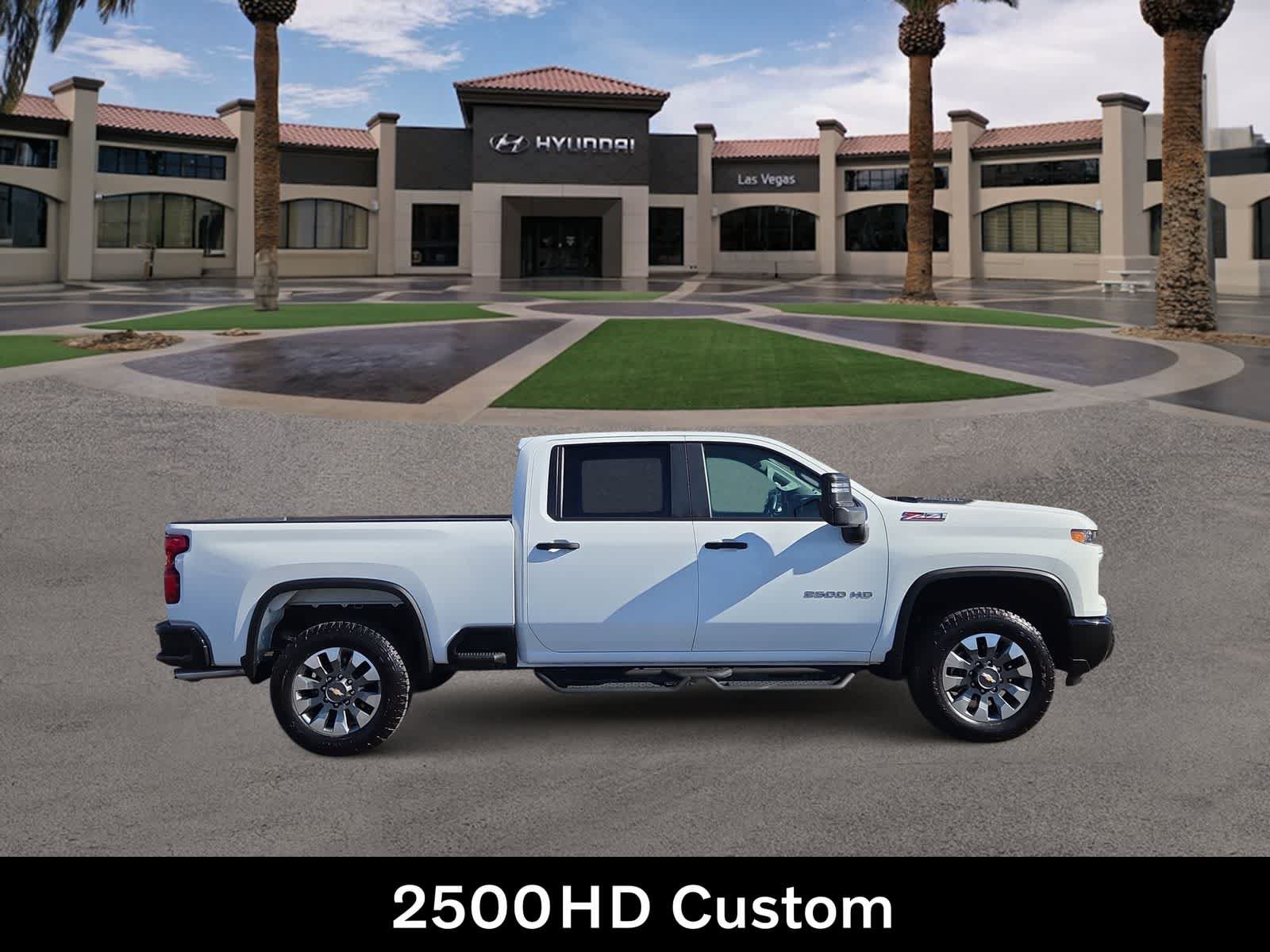 Used 2025 Chevrolet Silverado 2500 Custom w/ Custom Value Package AWD/4WD image 9