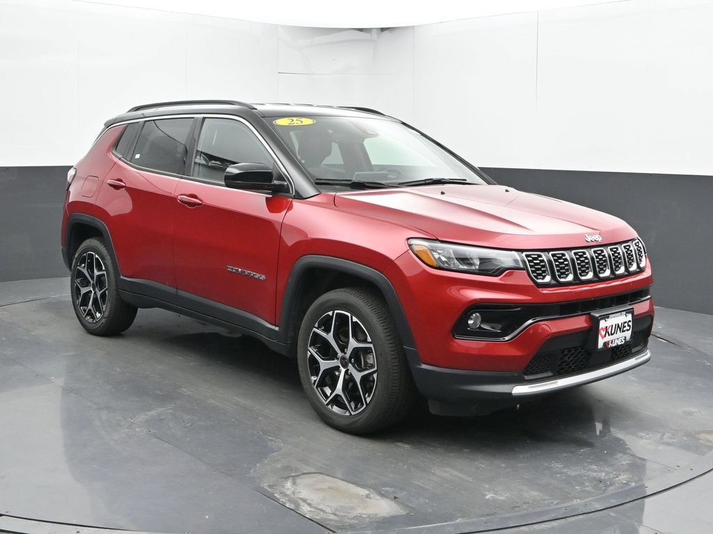 Used 2025 Jeep Compass Limited AWD/4WD image 6