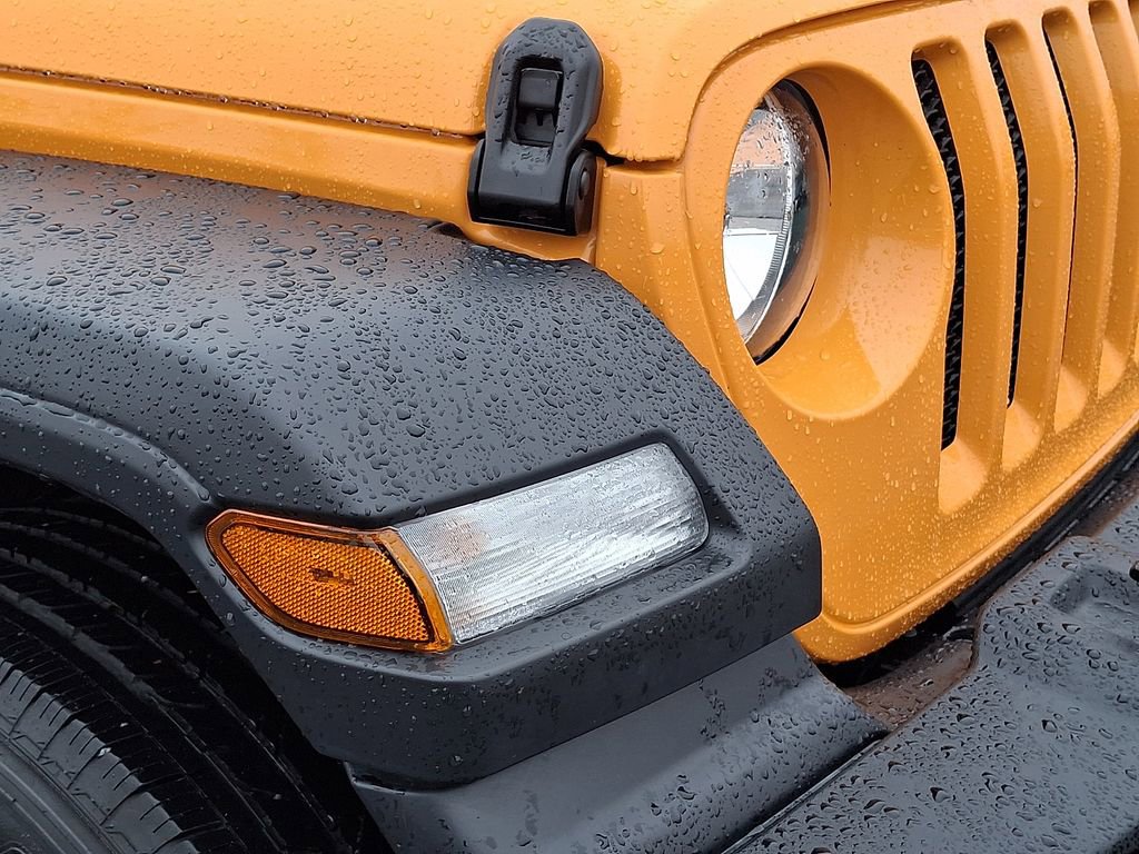 Used 2021 Jeep Wrangler Sport S image 12