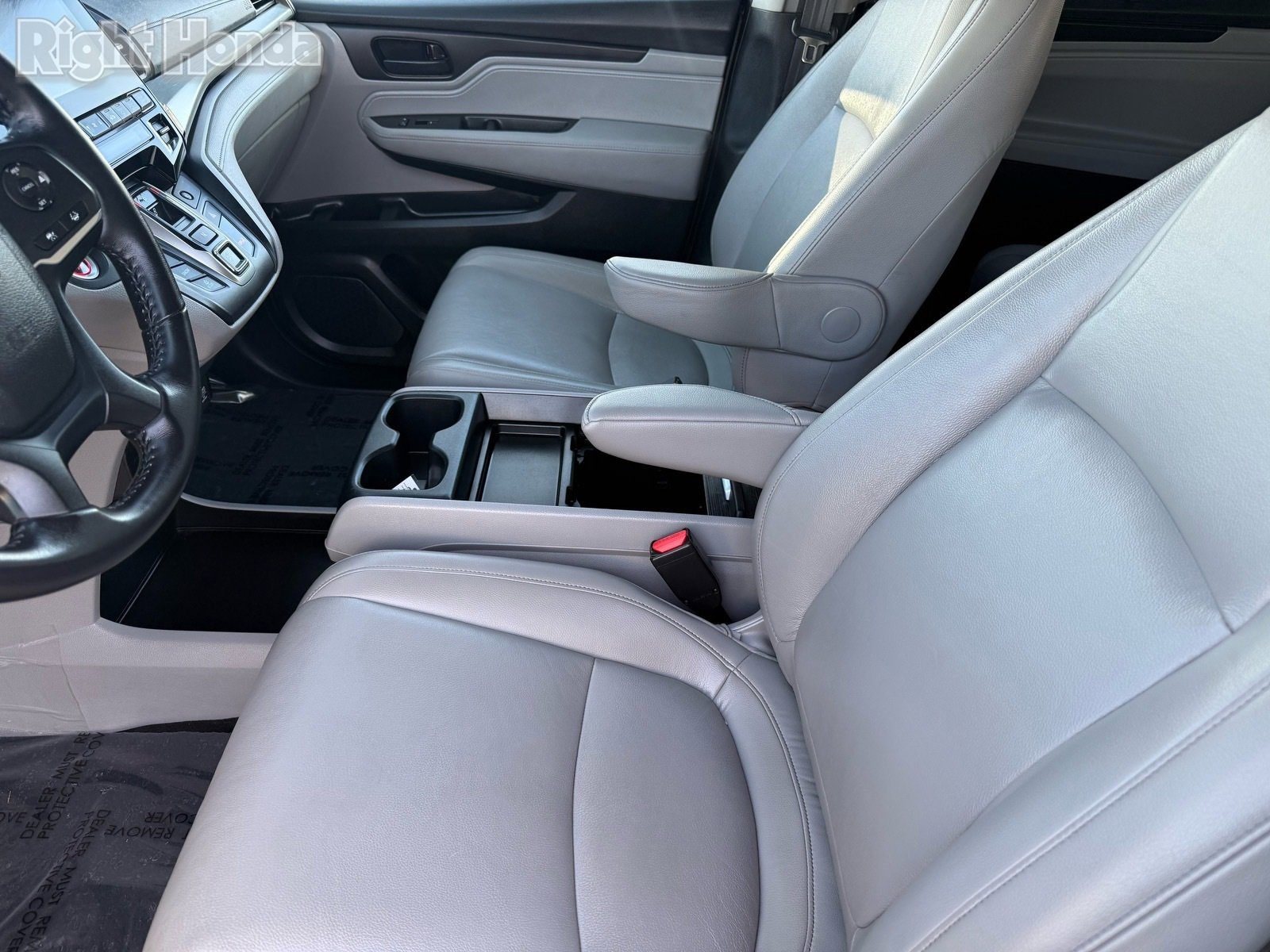 Used 2024 Honda Odyssey EX-L image 12