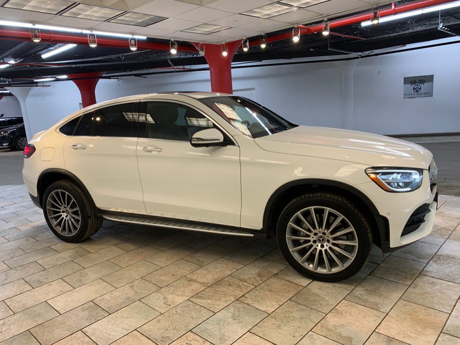 Used 2022 Mercedes-Benz GLC 300 4MATIC Coupe image 8