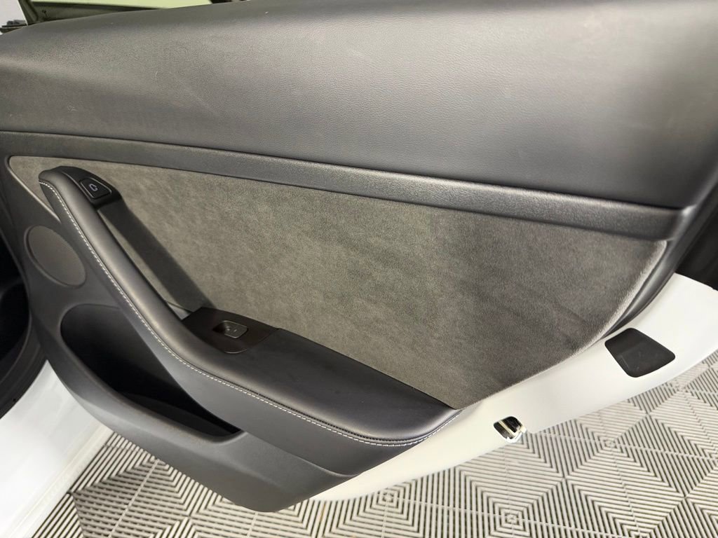 Used 2023 Tesla Model 3 Long Range image 31