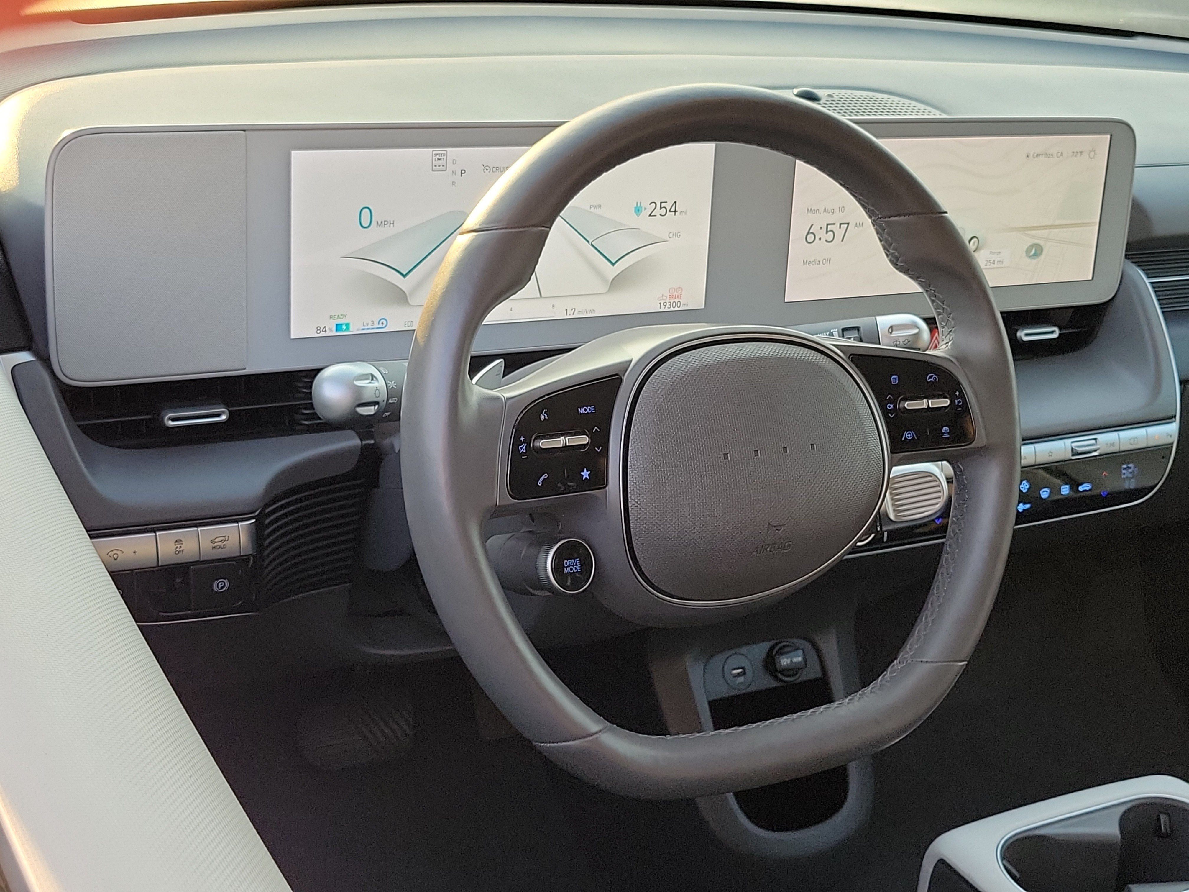 Certified 2024 Hyundai Ioniq 5 SEL RWD image 9