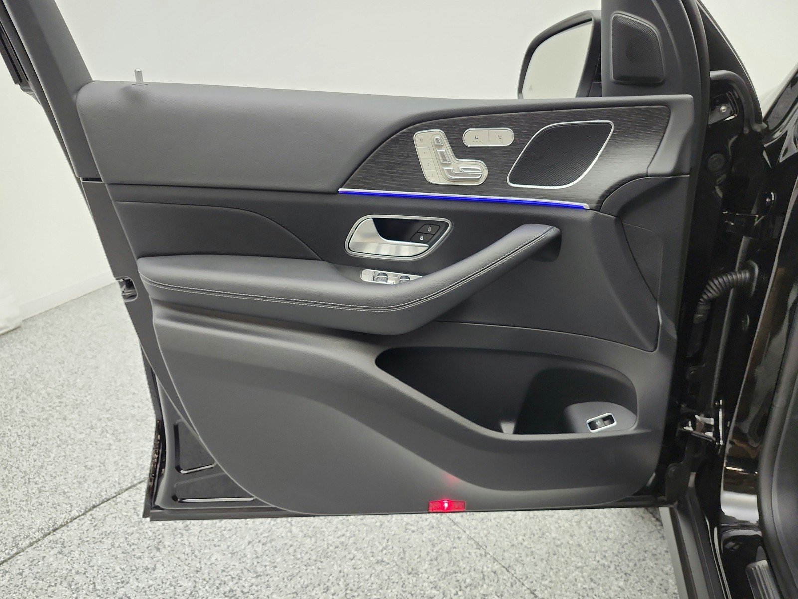 Certified 2026 Mercedes-Benz GLE 350 4MATIC image 12