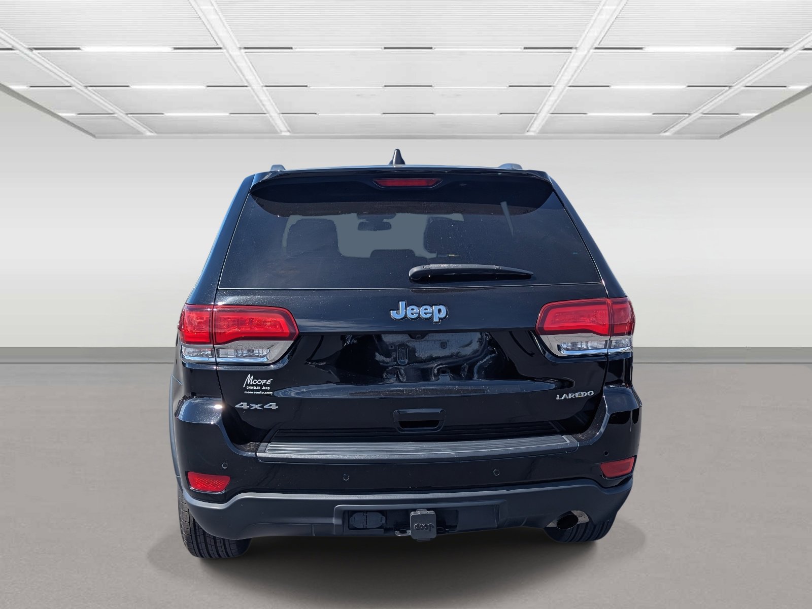 Used 2021 Jeep Grand Cherokee Laredo AWD/4WD image 4