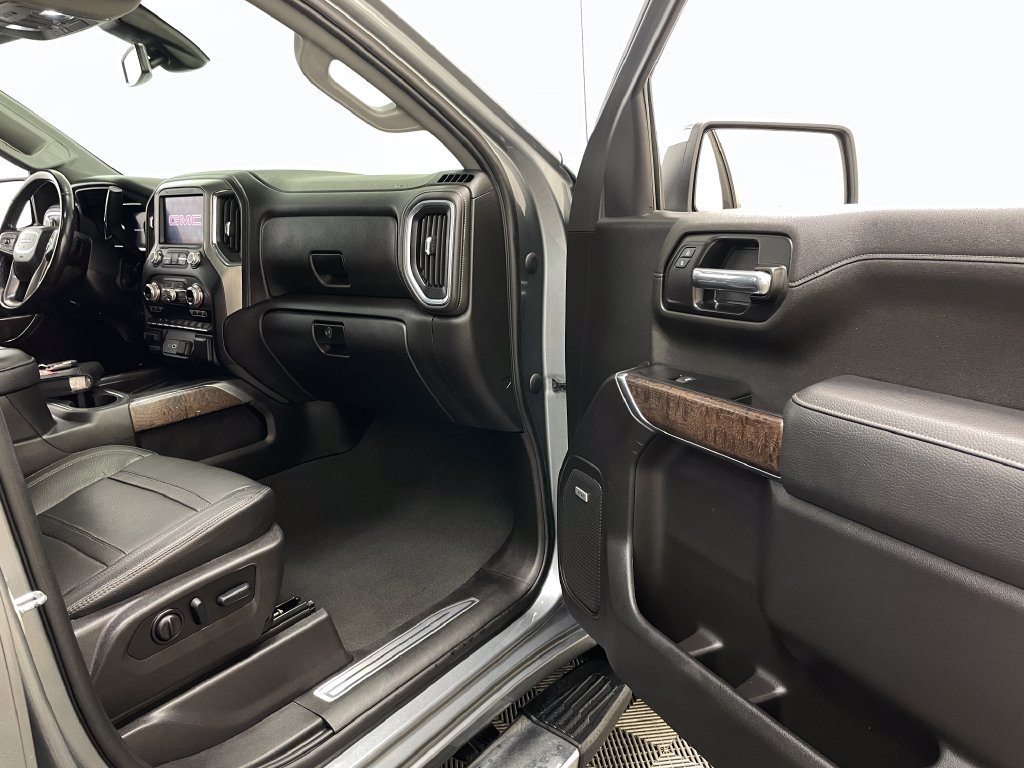Certified 2022 GMC Sierra 1500 Denali w/ Driver Alert Package II AWD/4WD image 41