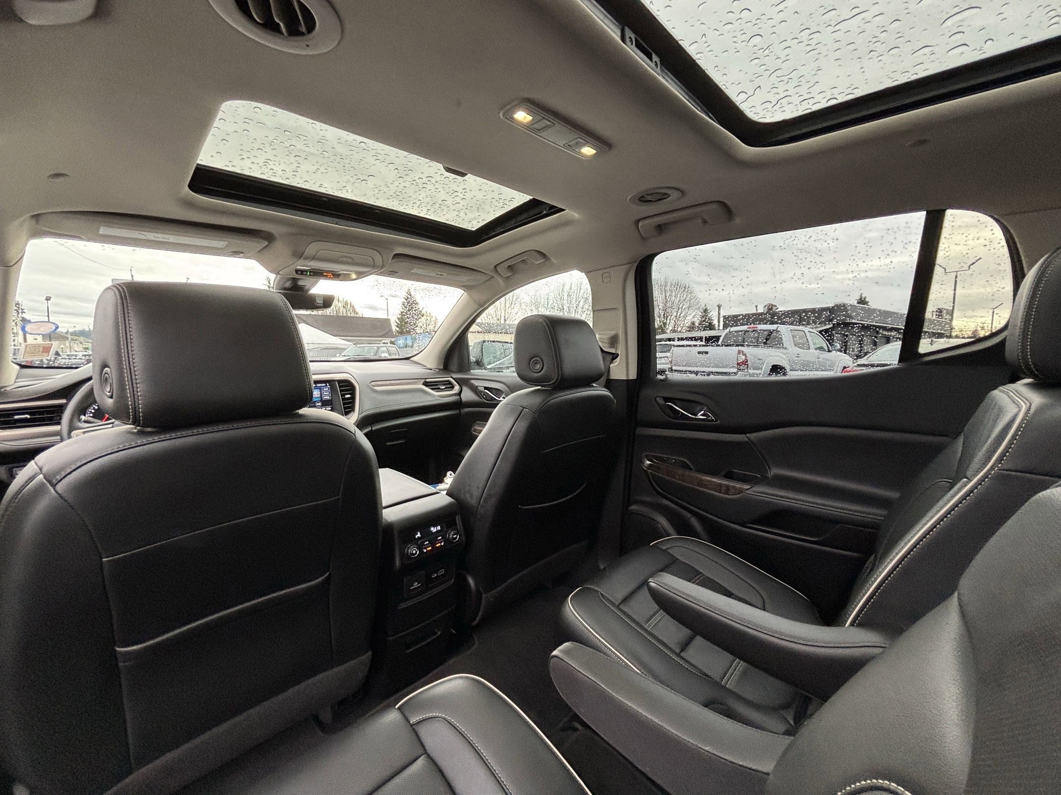 Used 2022 GMC Acadia Denali image 21