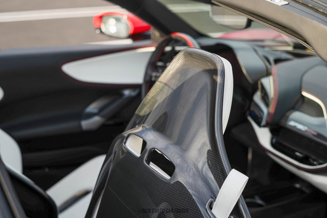 Used 2025 Ferrari SF90 Spider image 61