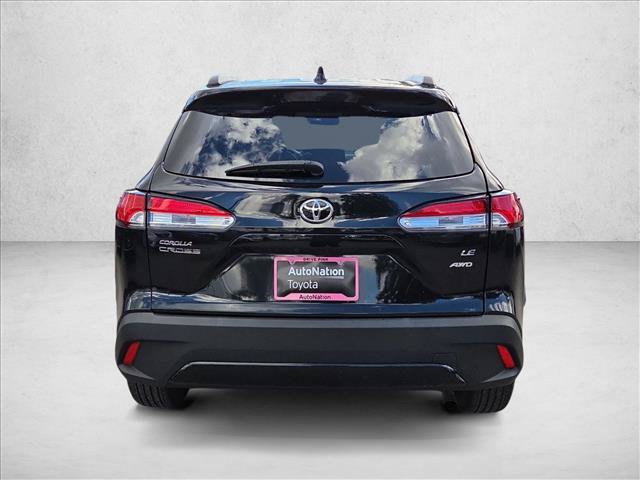 Certified 2024 Toyota Corolla Cross LE w/ Moonroof Package AWD/4WD image 7