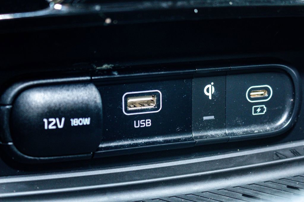 Used 2023 Kia Sportage SX Prestige image 17