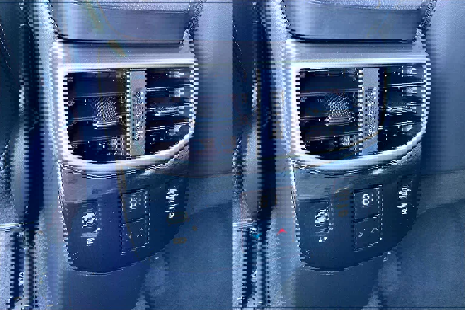 Used 2024 Lexus RX 350 Premium w/ Convenience Package image 32