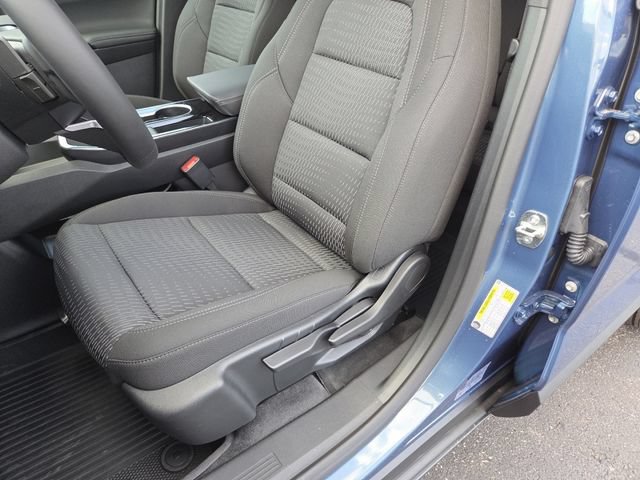 New 2026 Chevrolet Equinox LT w/ Safety and Technology Package AWD/4WD image 23